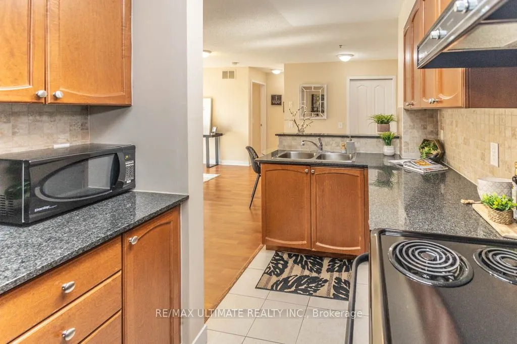 4 Dayspring Circle, #3301