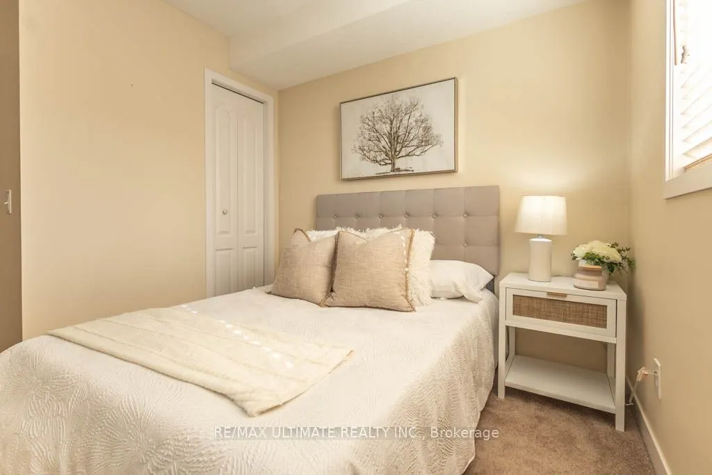 4 Dayspring Circle, #3301