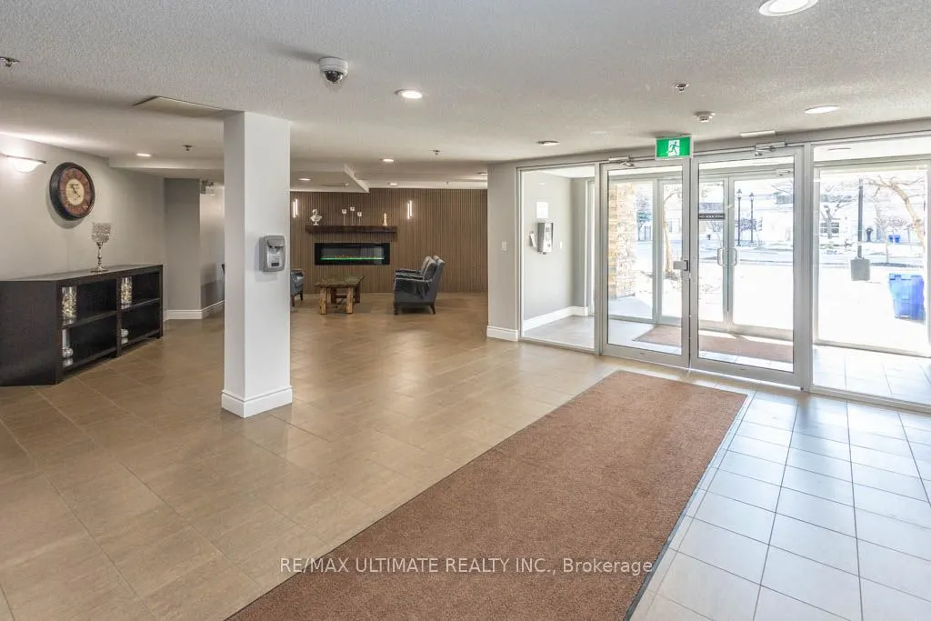 4 Dayspring Circle, #3301