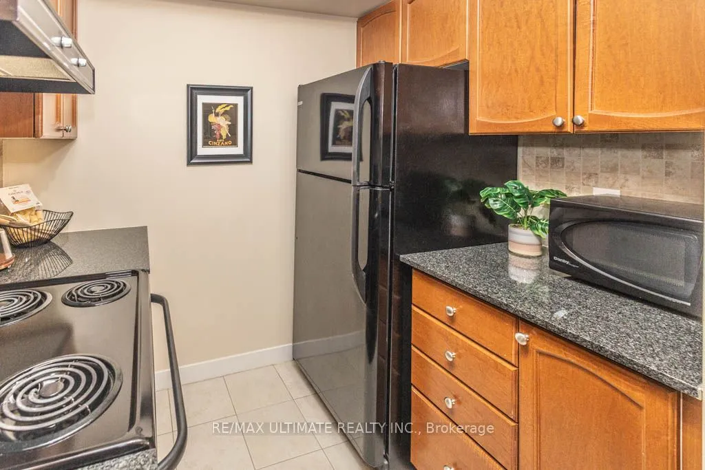 4 Dayspring Circle, #3301