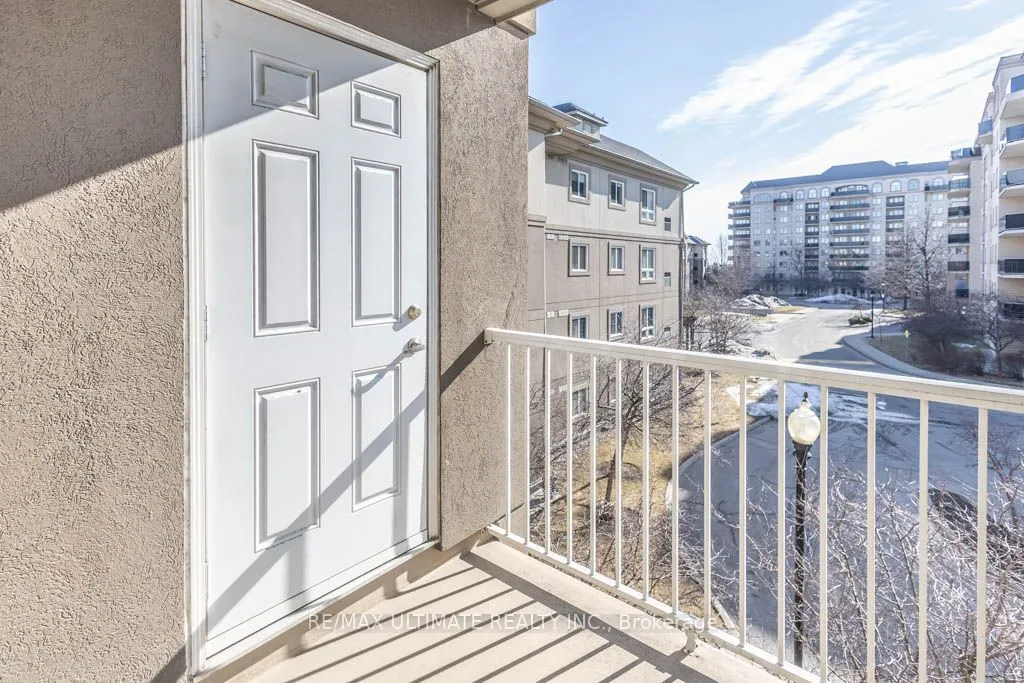 4 Dayspring Circle, #3301