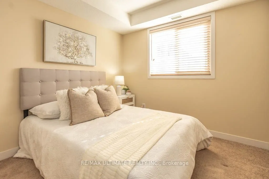 4 Dayspring Circle, #3301