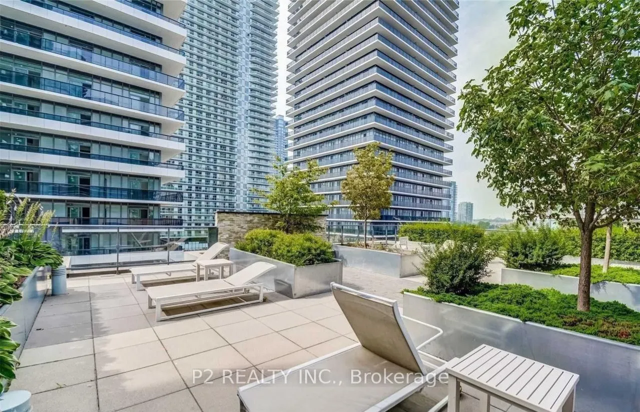 59 Annie Craig Drive, #2607