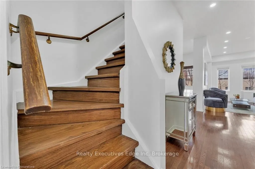 435 Hensall Circle, #176