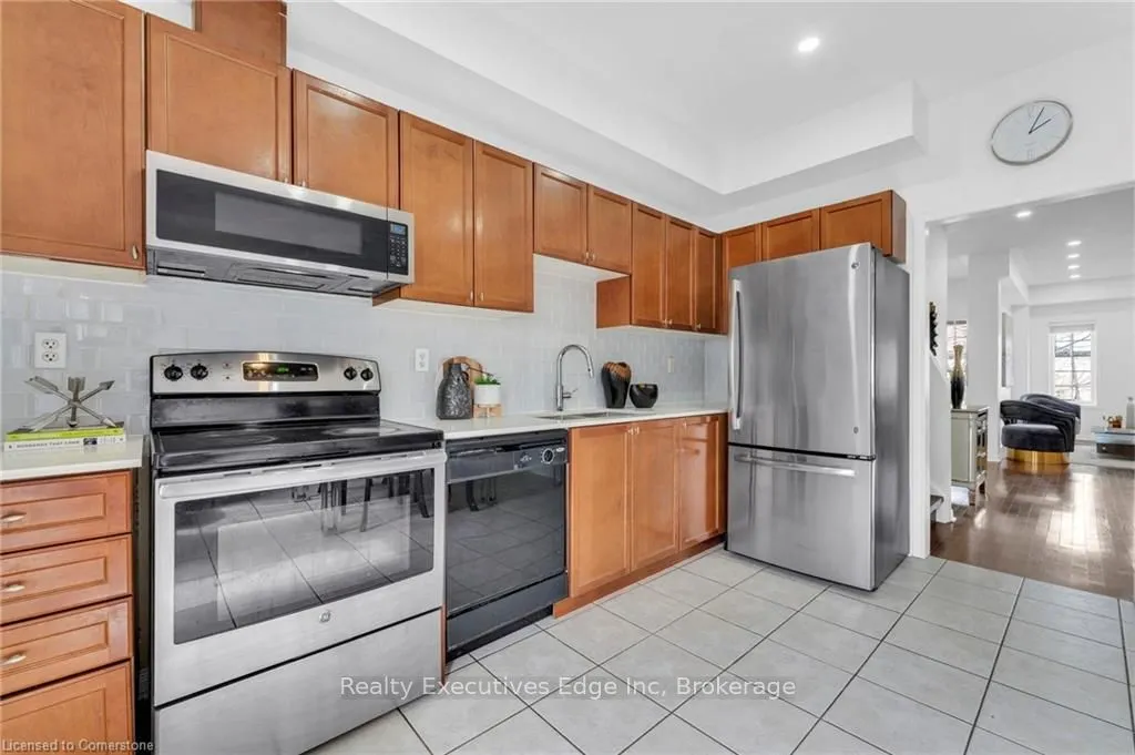 435 Hensall Circle, #176