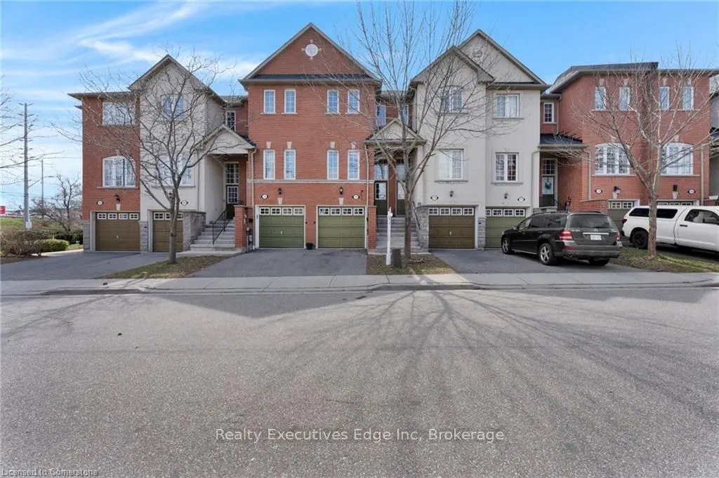 435 Hensall Circle, #176