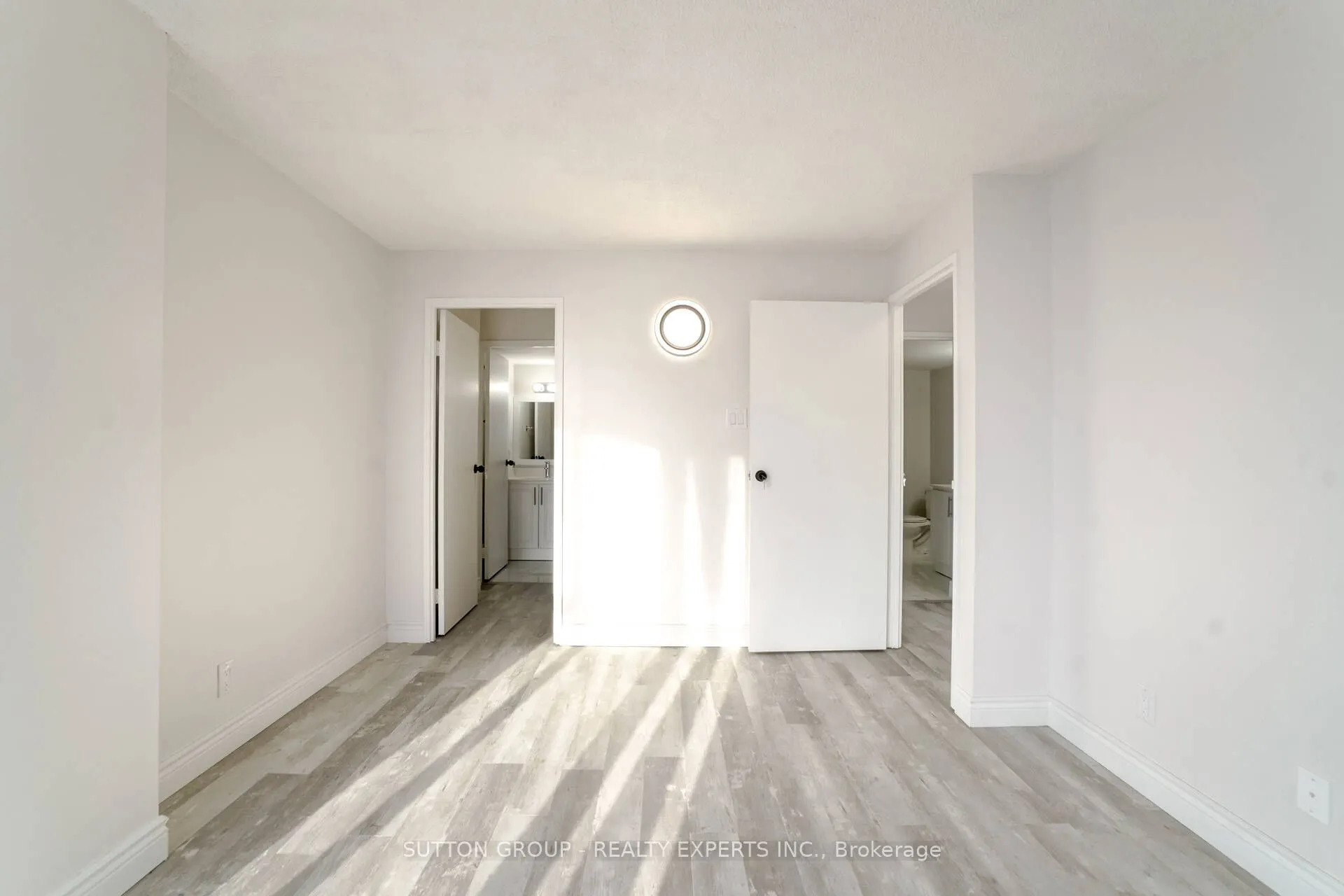 25 Trailwood Drive, #2002