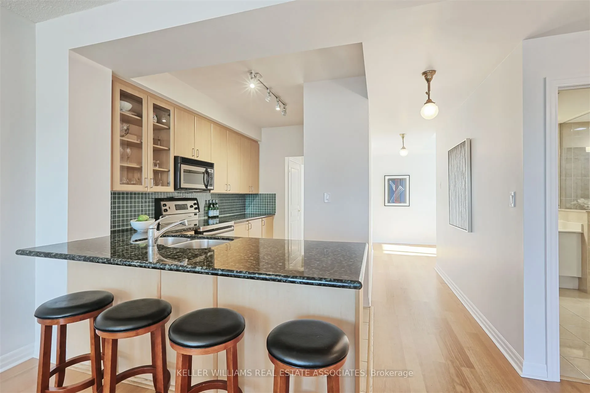 80 Port Street E, #504