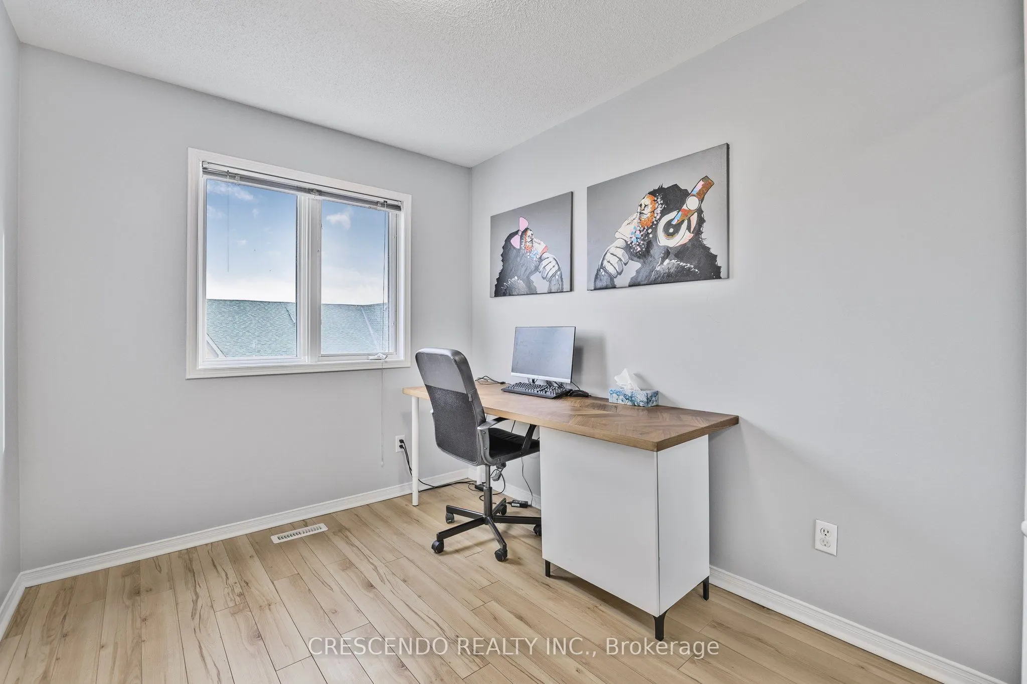 2945 Thomas Street, #95