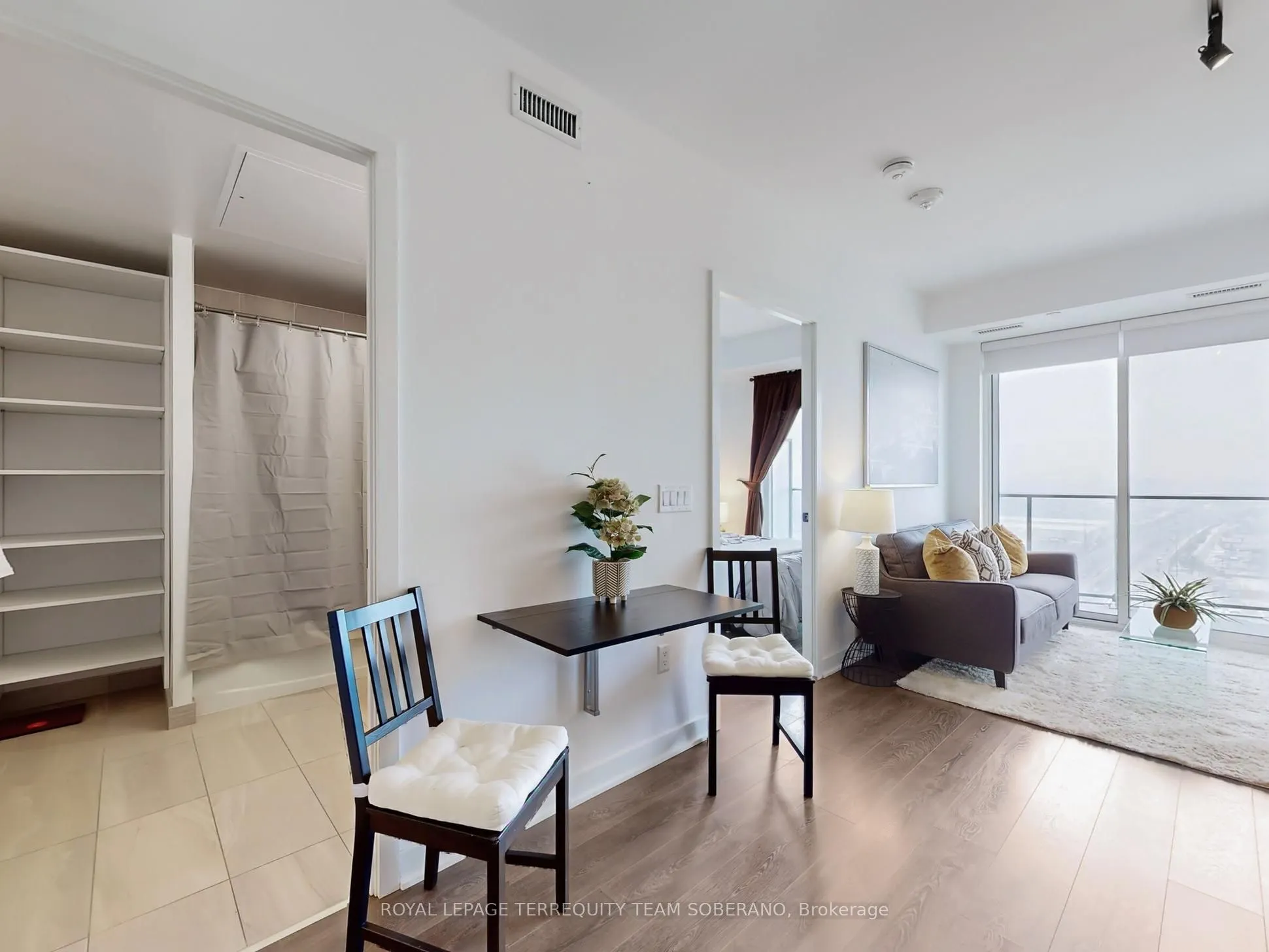 36 Zorra Street, #2801
