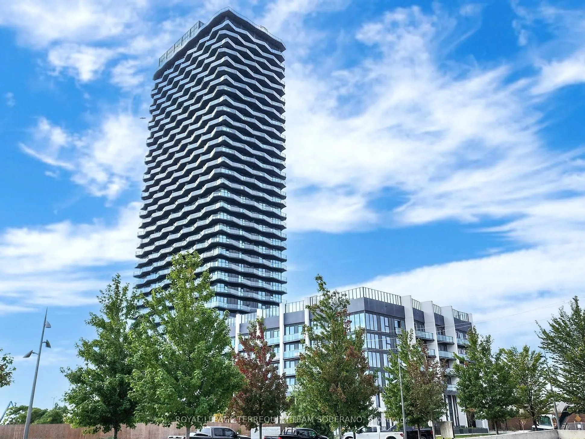 36 Zorra Street, #2801