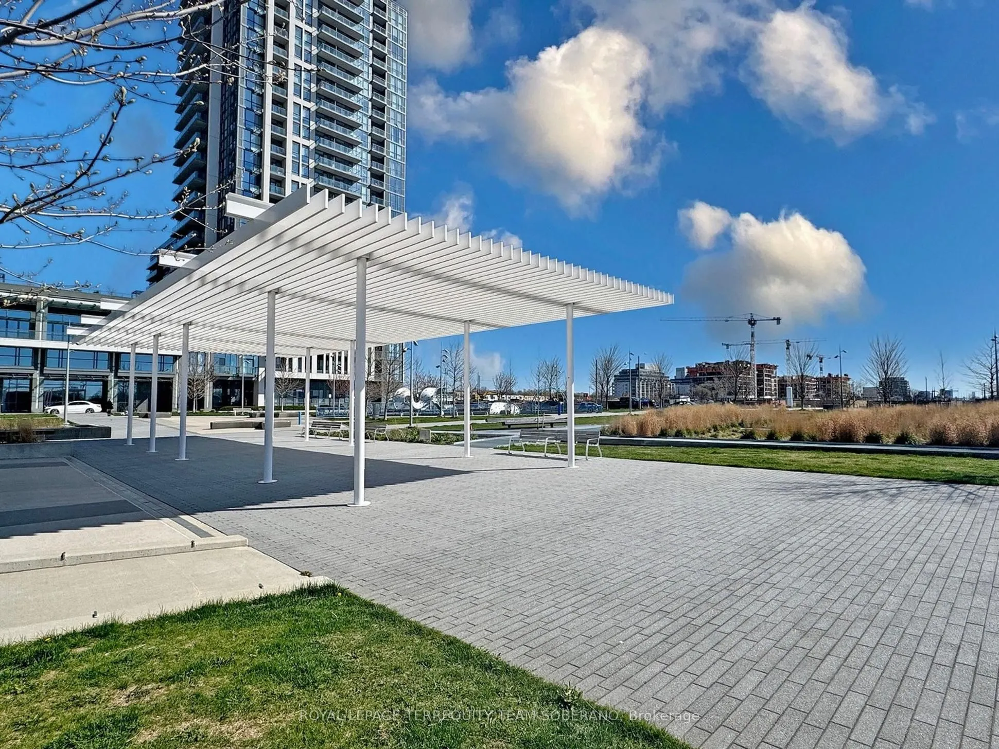 36 Zorra Street, #2801