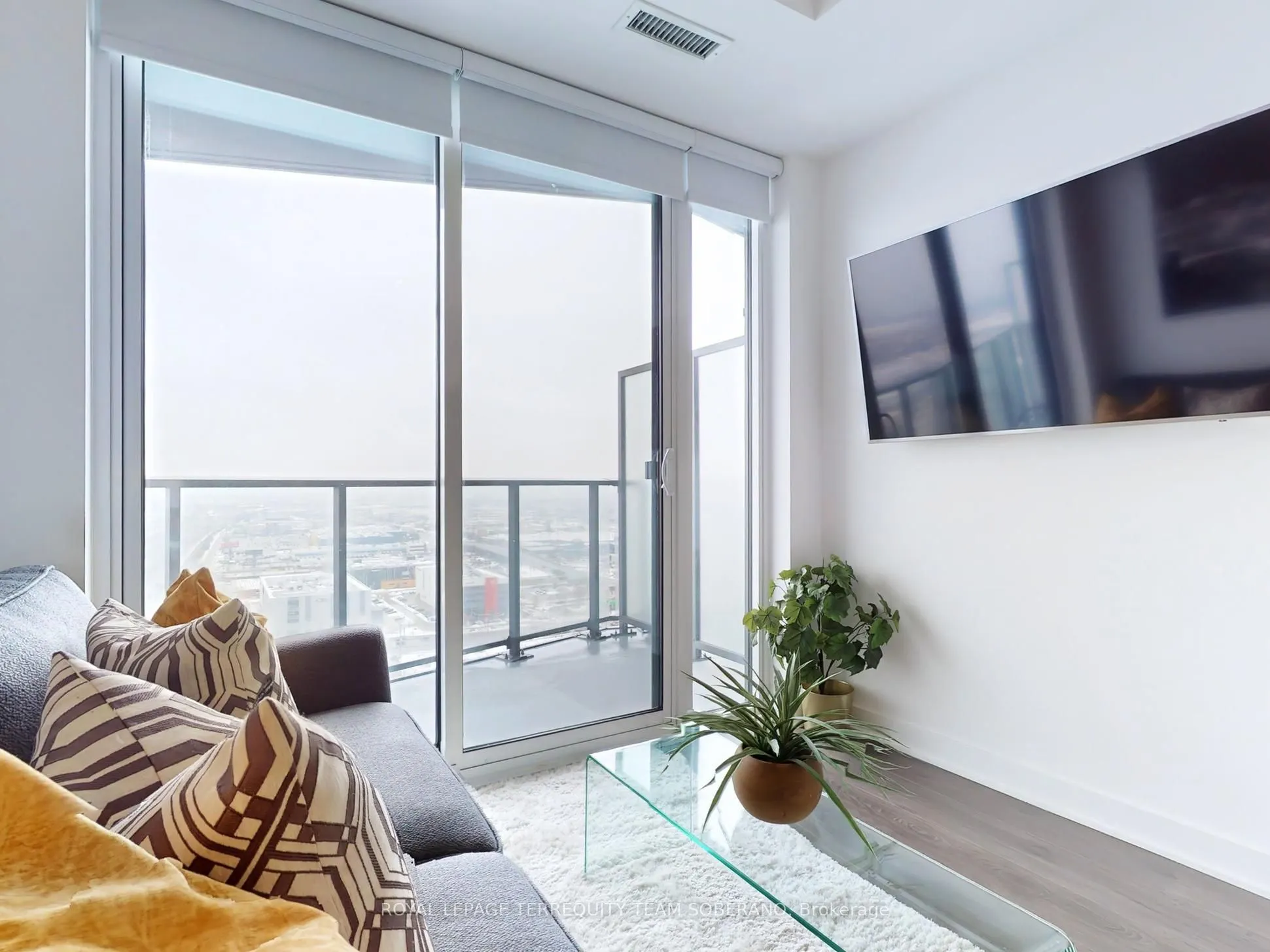 36 Zorra Street, #2801