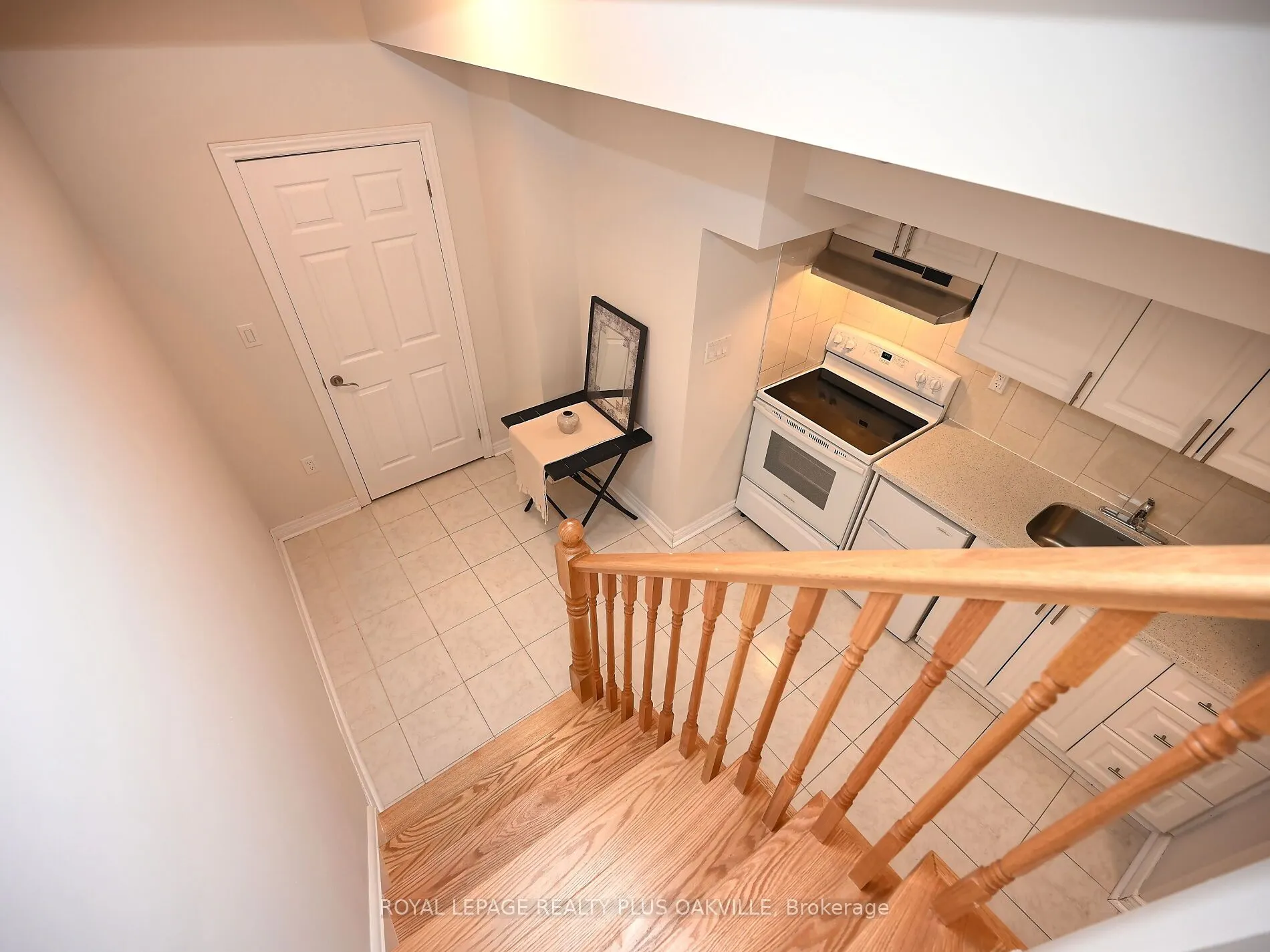 2280 Baronwood Drive, #90