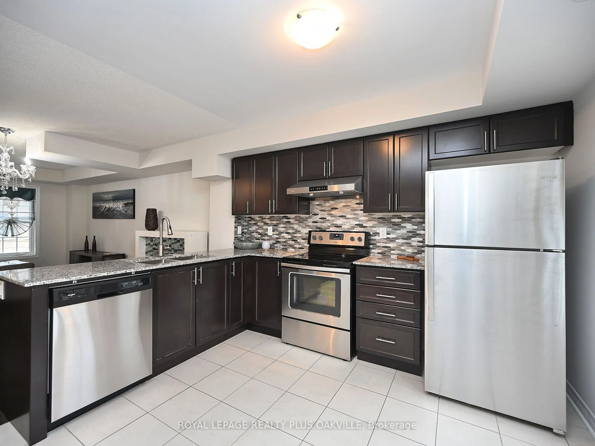 2280 Baronwood Drive, #90
