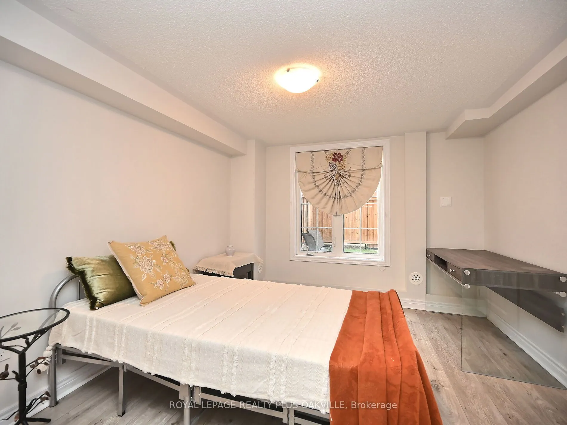 2280 Baronwood Drive, #90