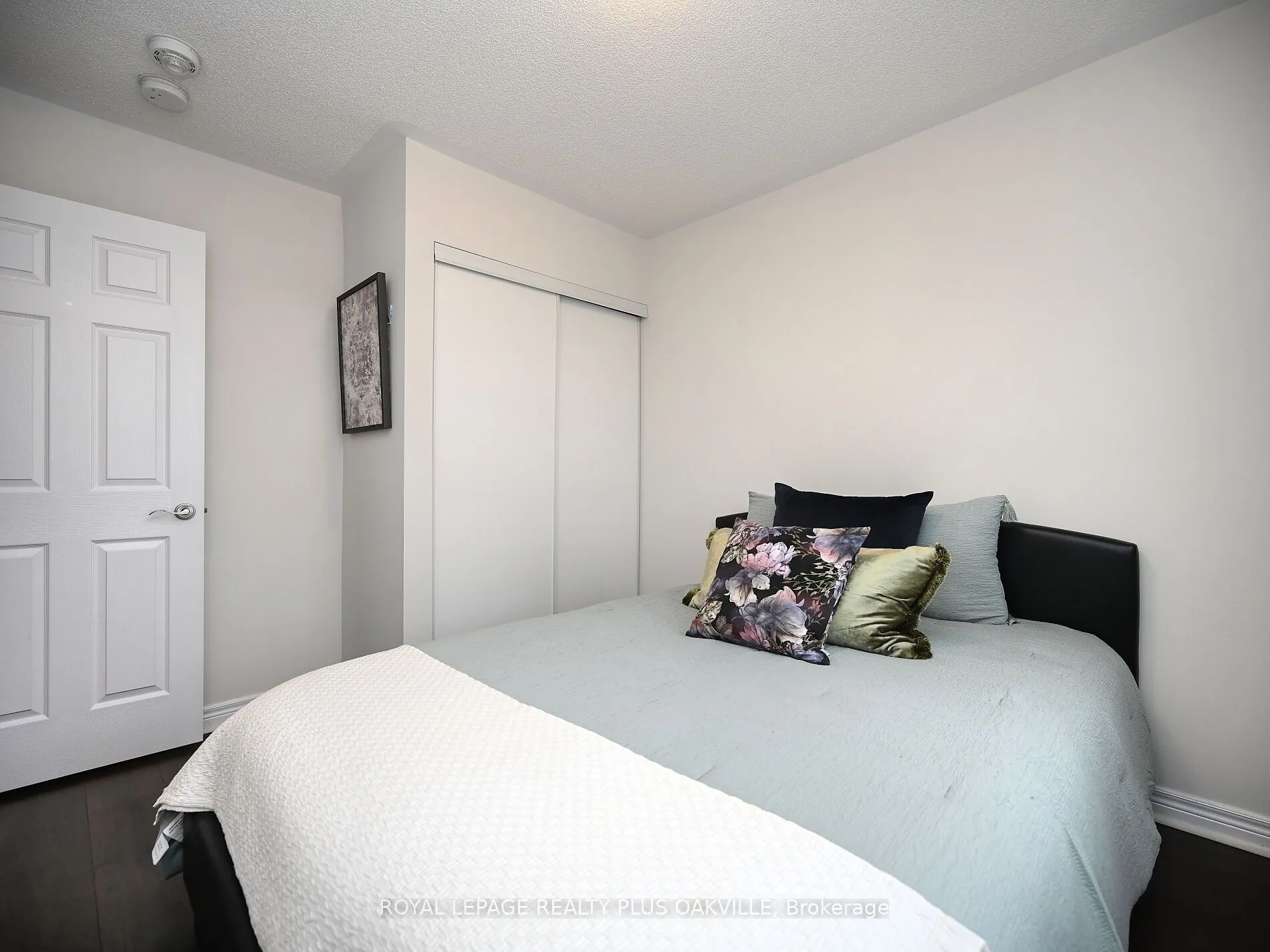 2280 Baronwood Drive, #90