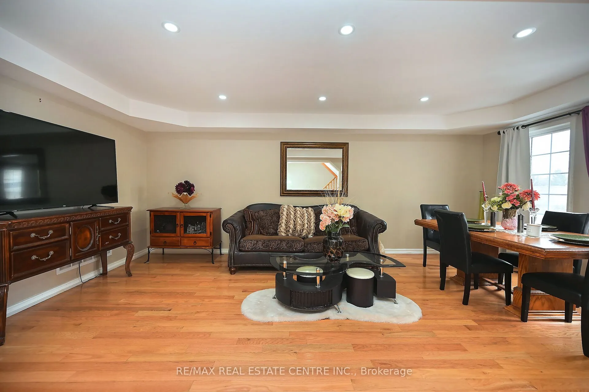 39 Decker Hollow Circle