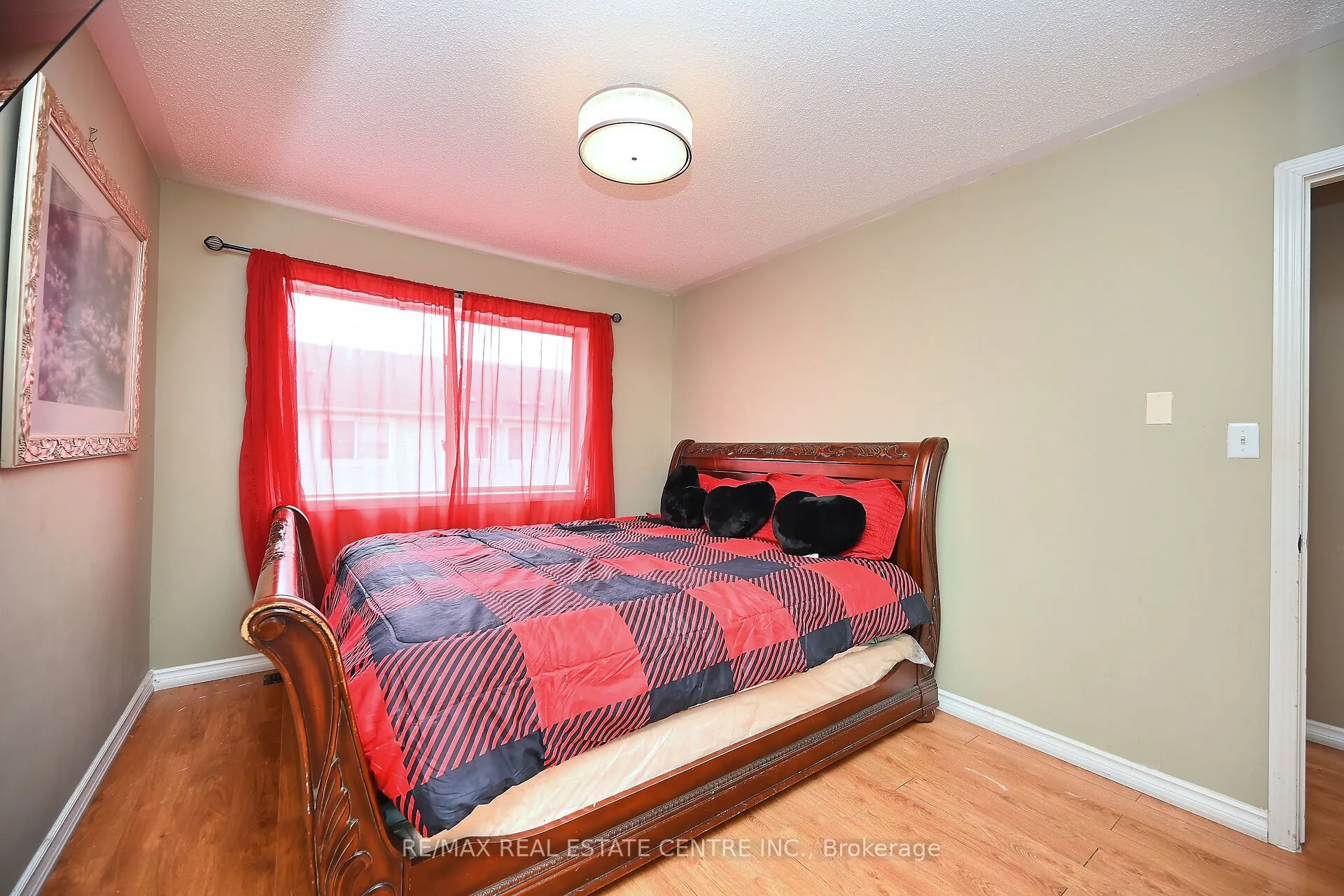 39 Decker Hollow Circle