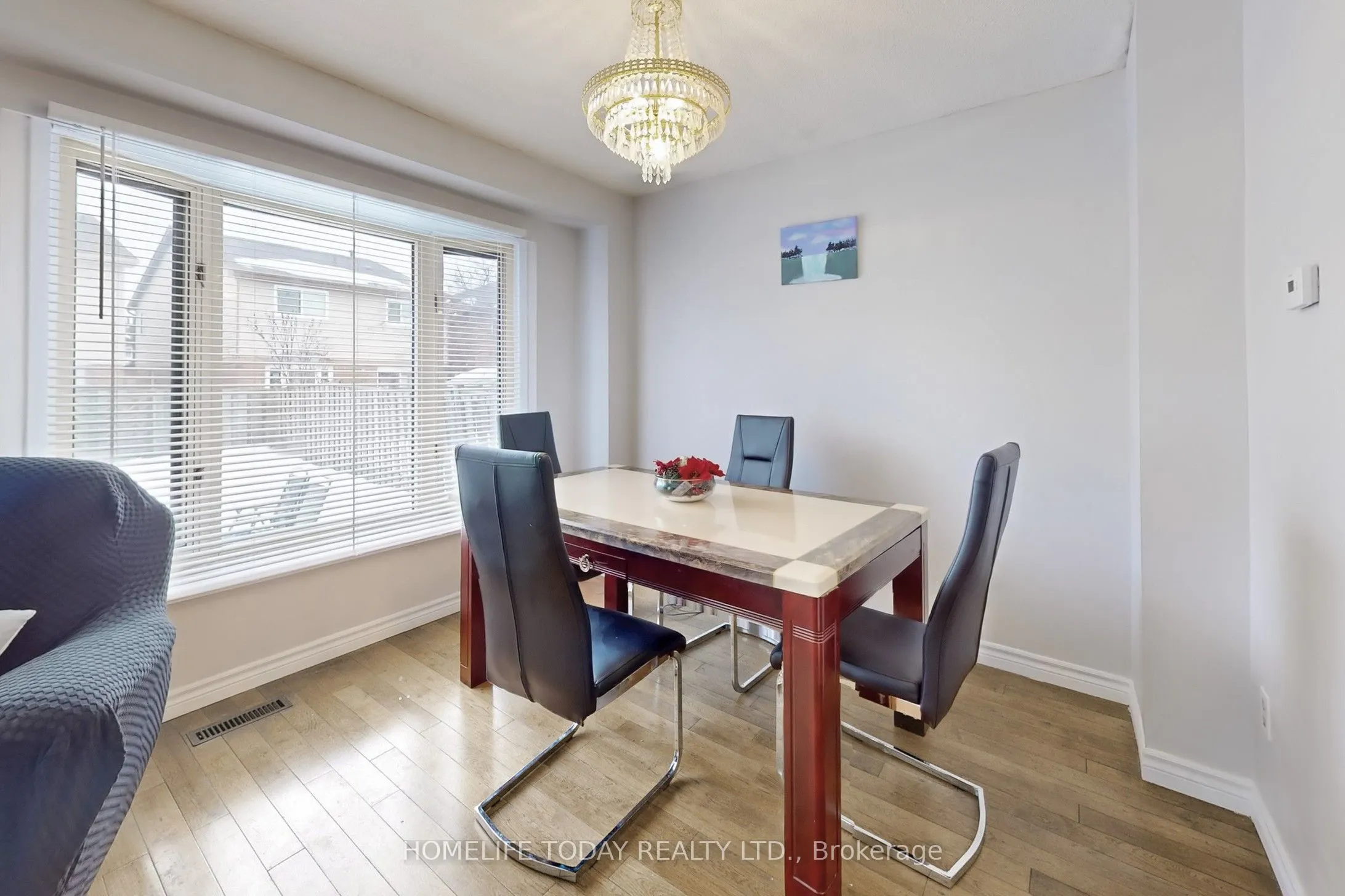 5 Rustywood Drive