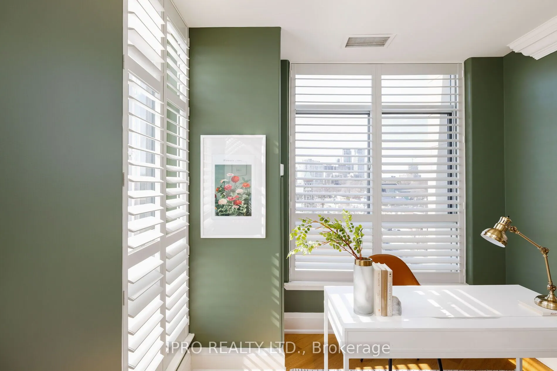 935 Royal York Road, #PH 604