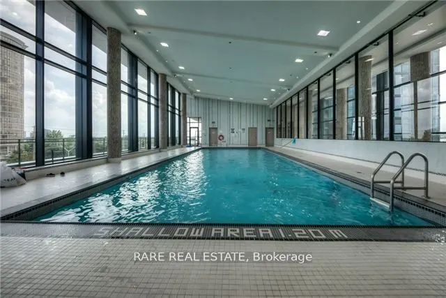 55 Eglinton Avenue W, #801