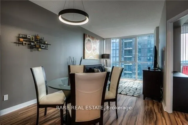 55 Eglinton Avenue W, #801