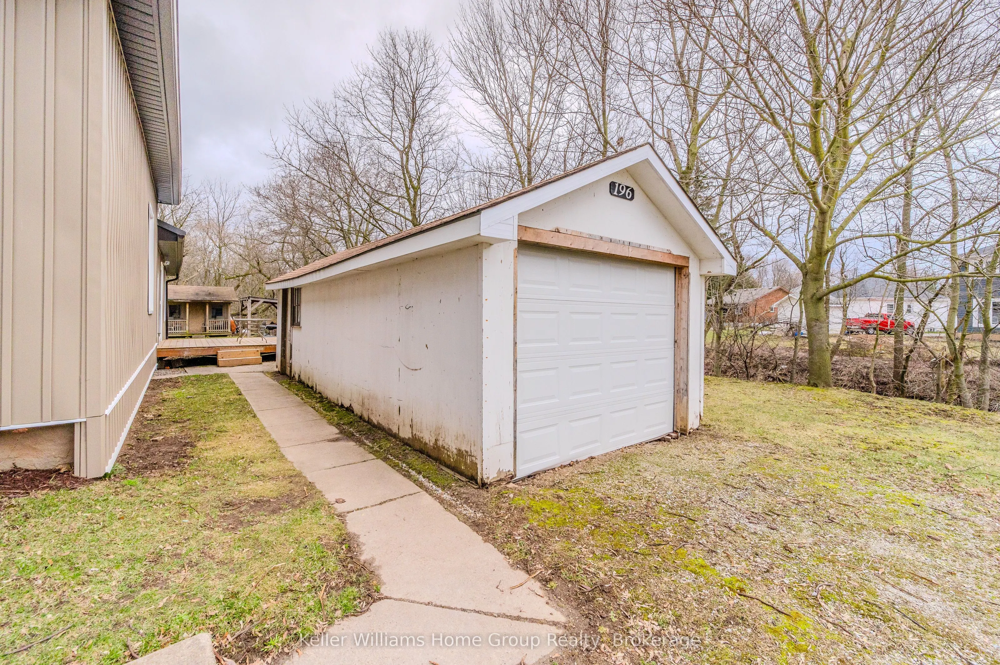 196 EASTERN Avenue