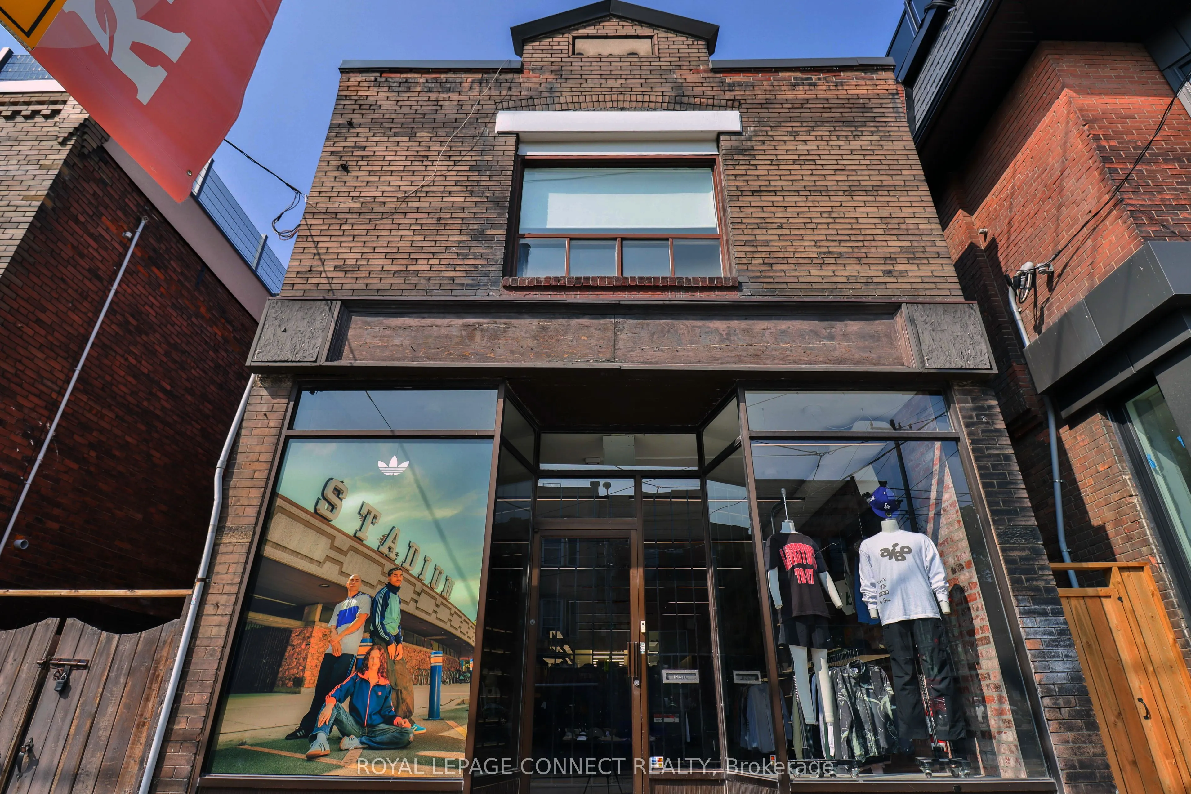 406 Roncesvalles Avenue, #Main