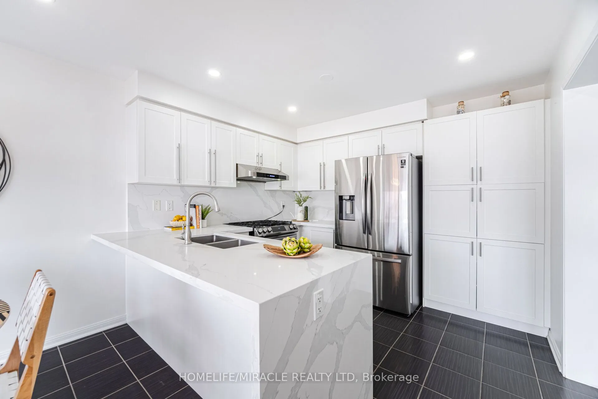 14 Robert Parkinson Drive