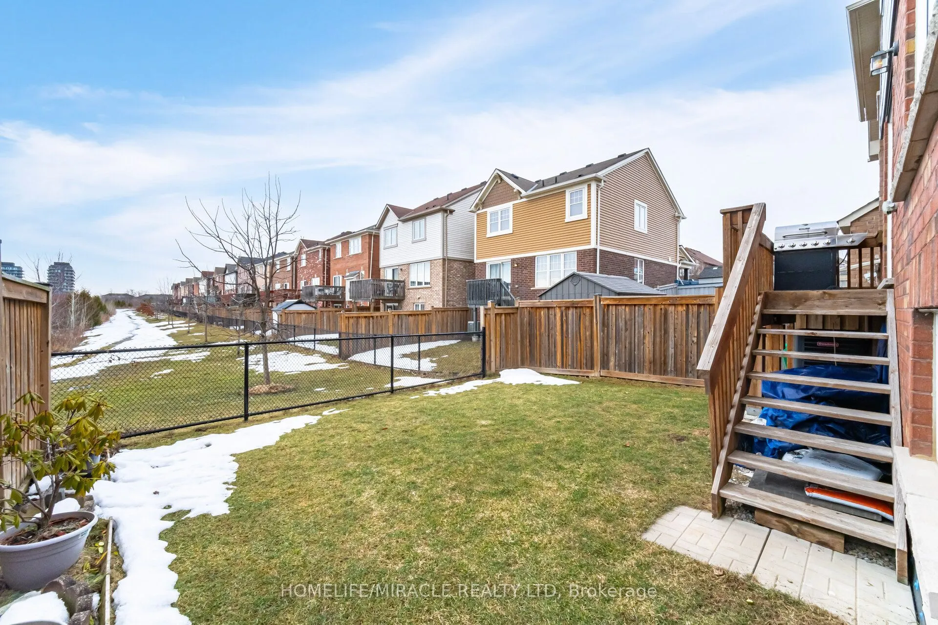 14 Robert Parkinson Drive