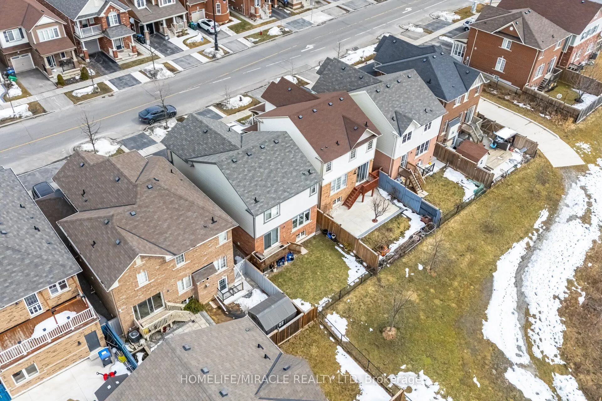 14 Robert Parkinson Drive