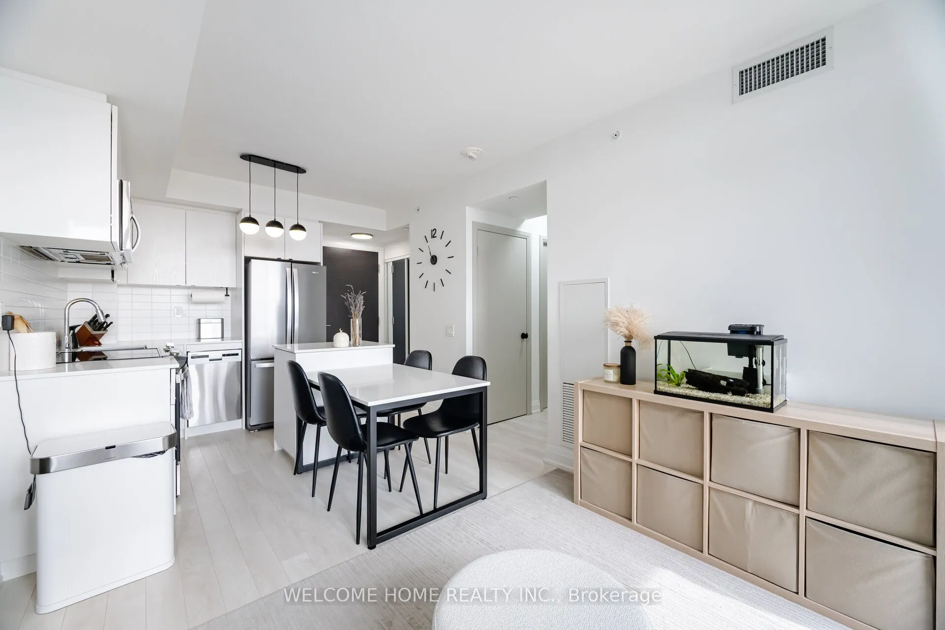 1461 Lawrence Avenue W, #1401