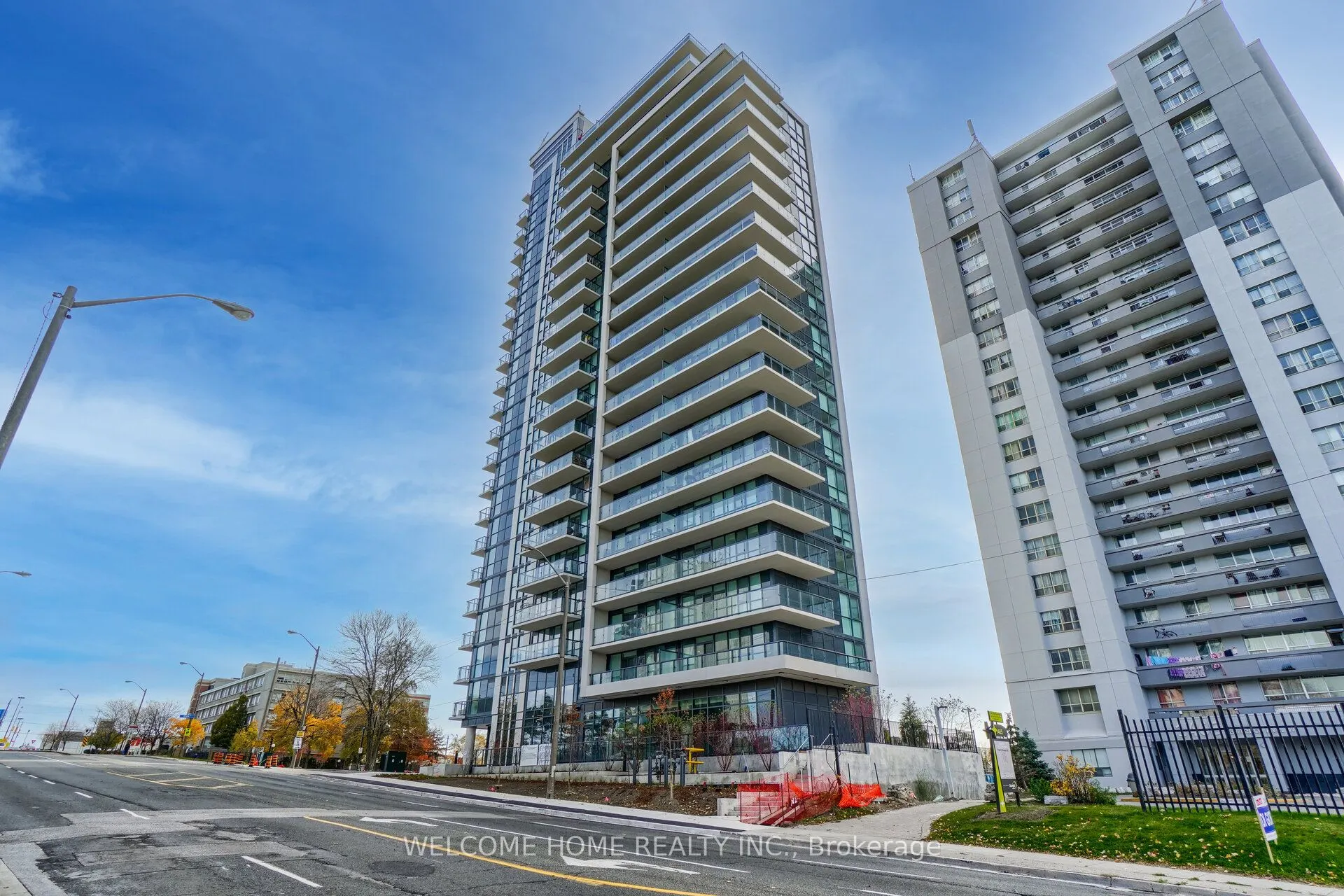 1461 Lawrence Avenue W, #1401