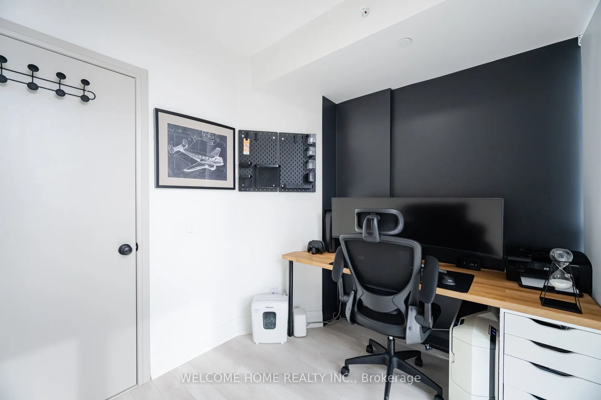 1461 Lawrence Avenue W, #1401