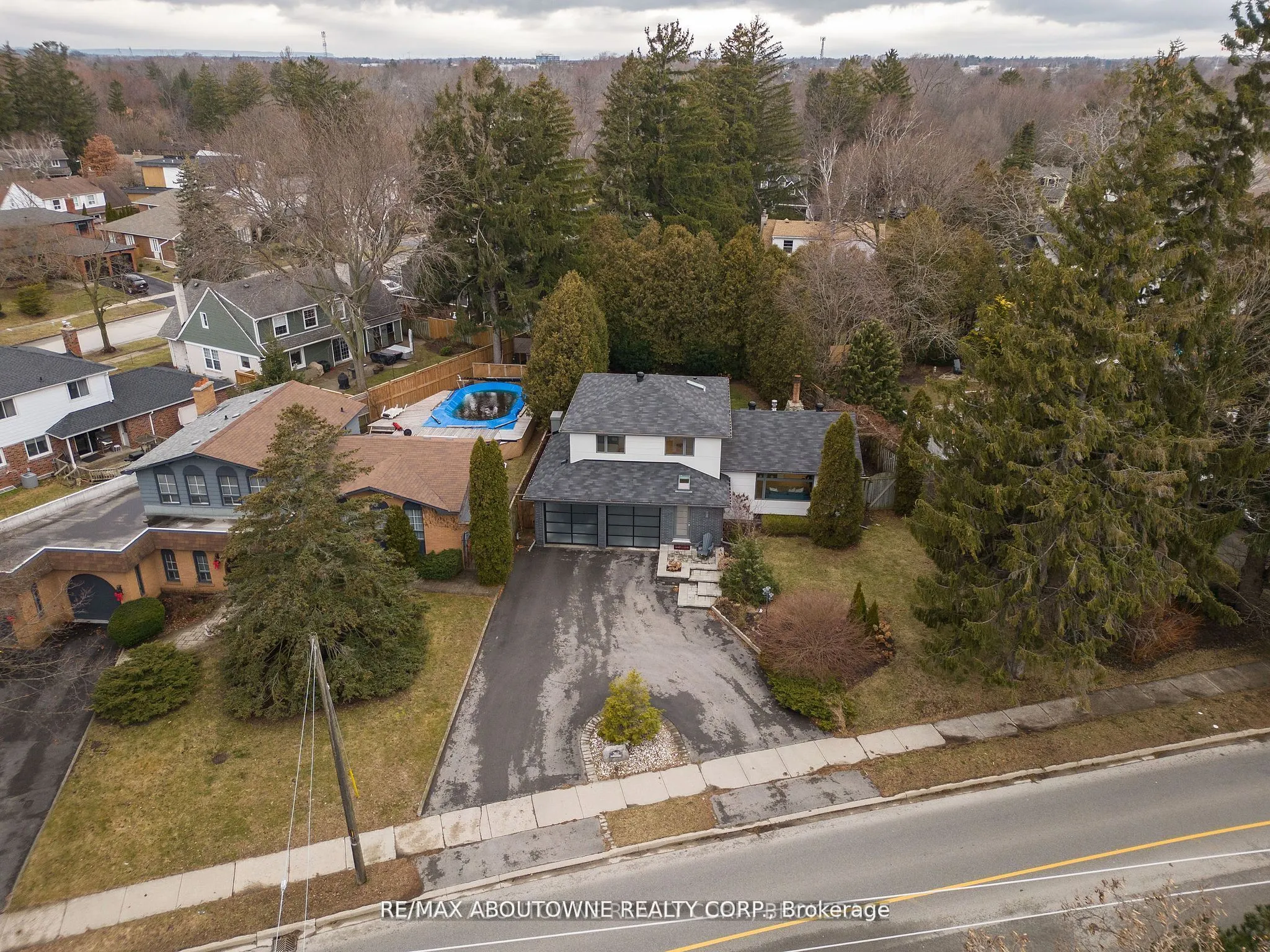 561 Rebecca Street