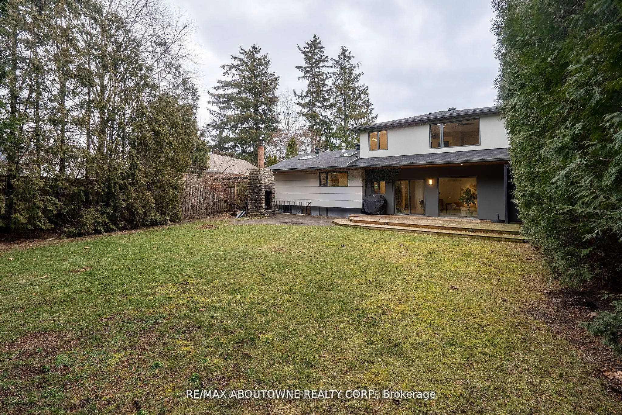 561 Rebecca Street