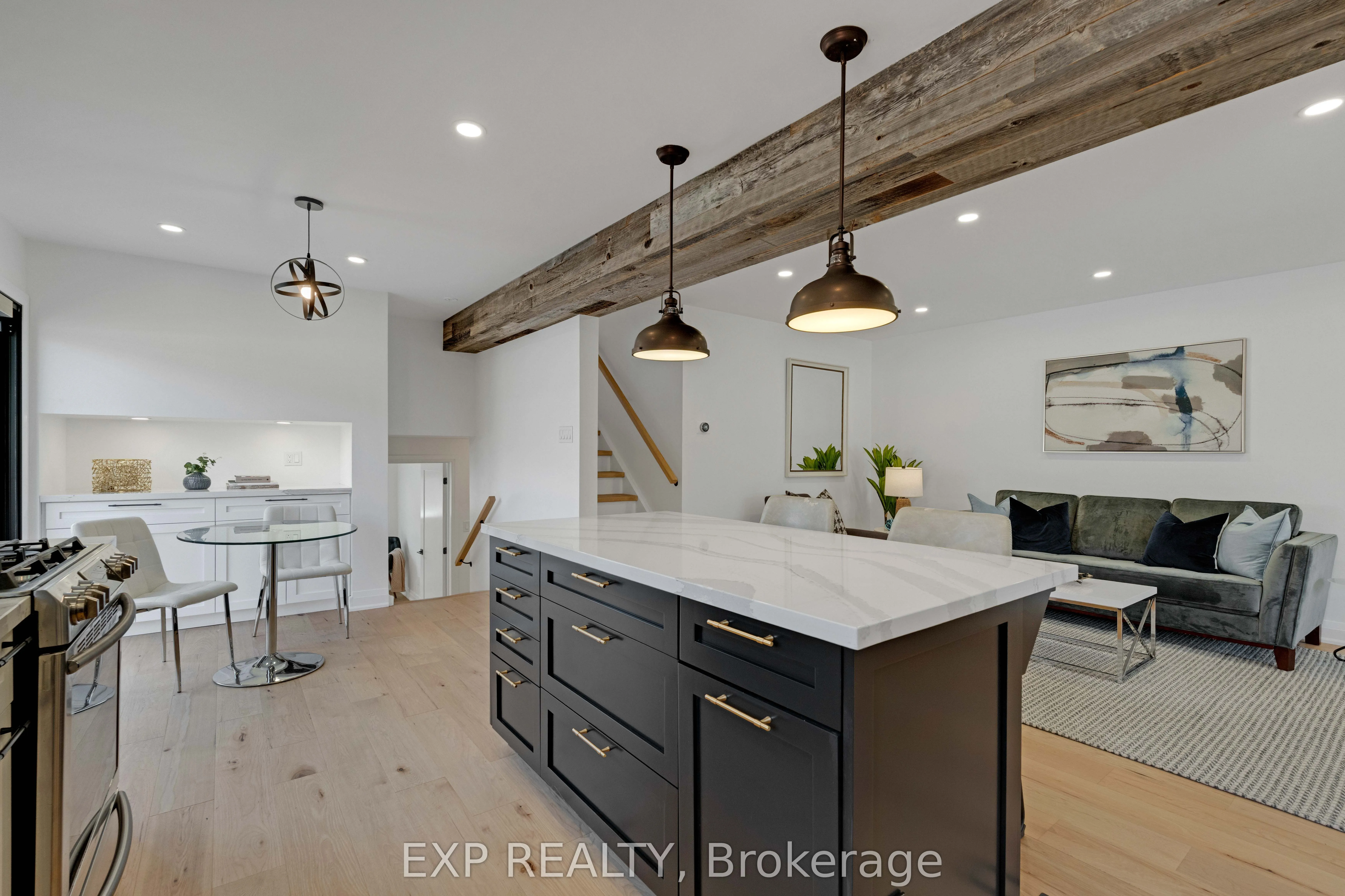 1575 Lewisham Drive