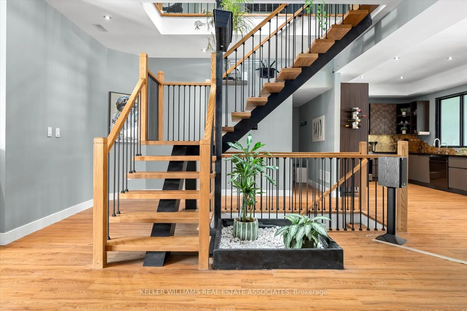 644 Roselaire Trail