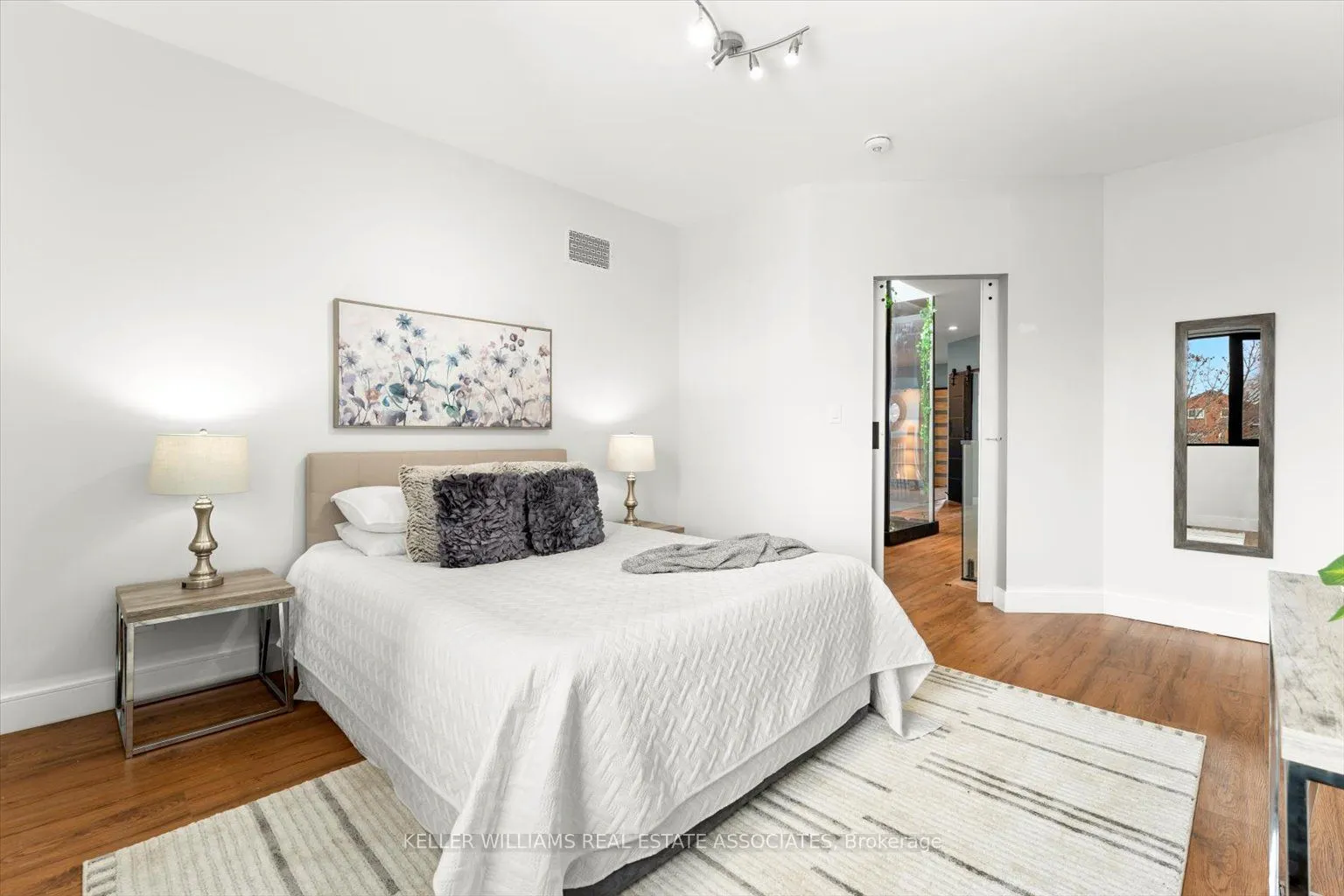 644 Roselaire Trail