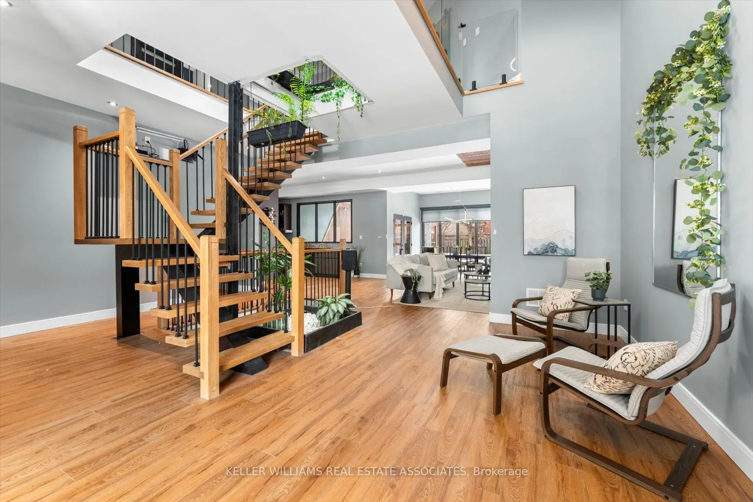 644 Roselaire Trail