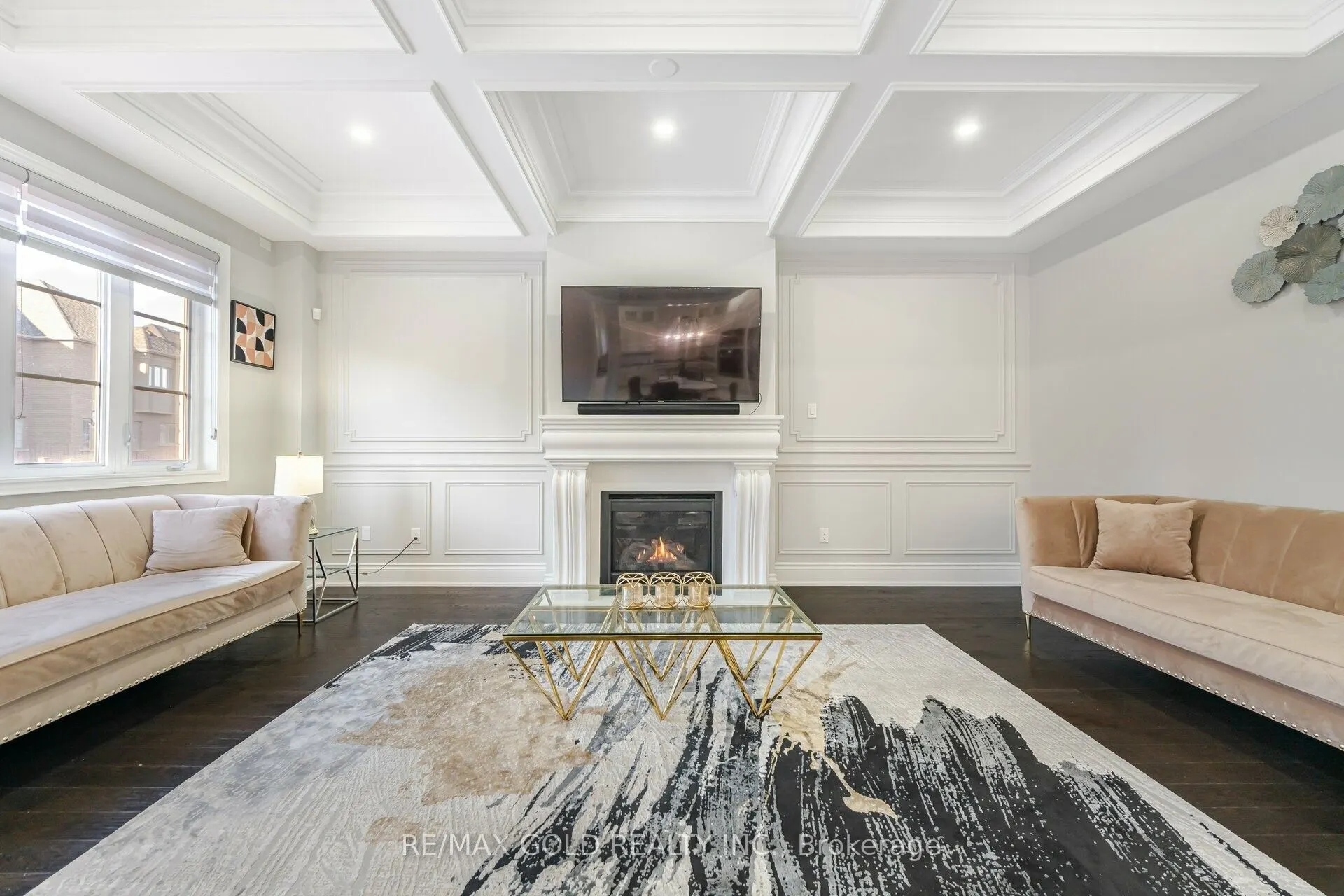 9 Bedouin Crescent