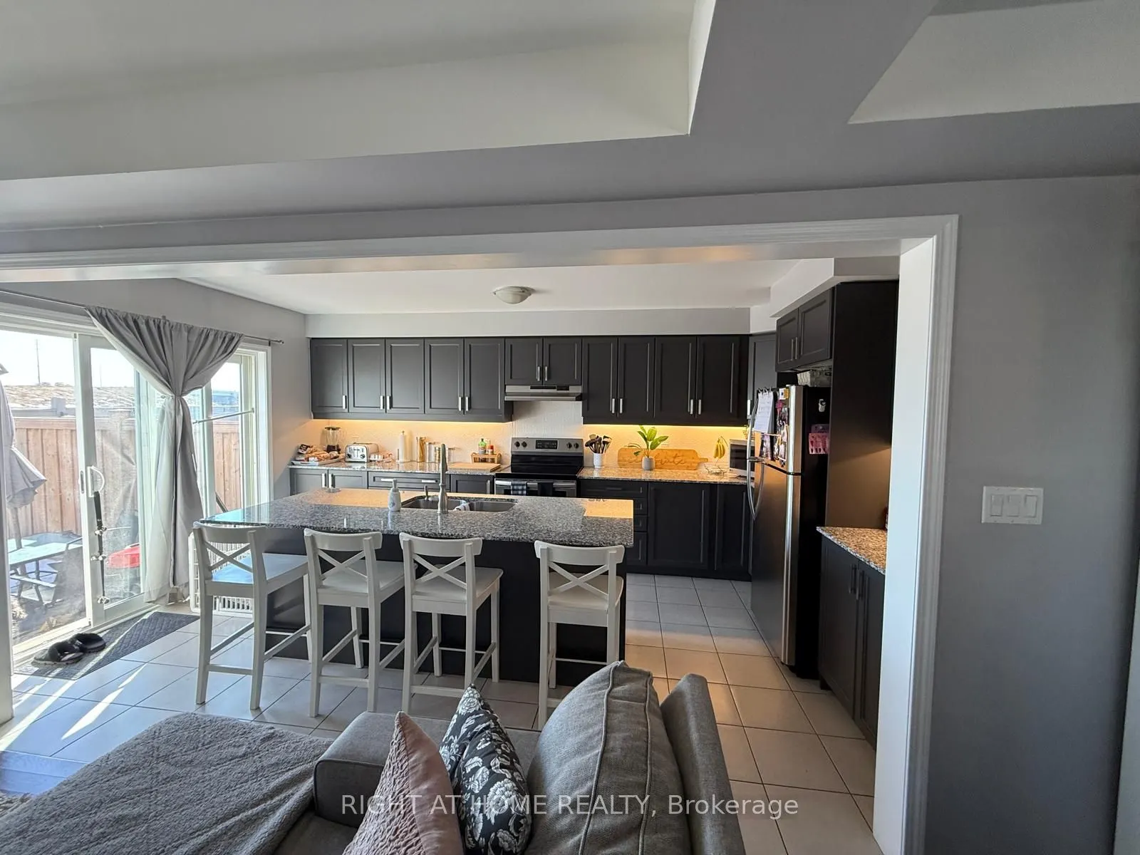 1000 Asleton Boulevard, #43