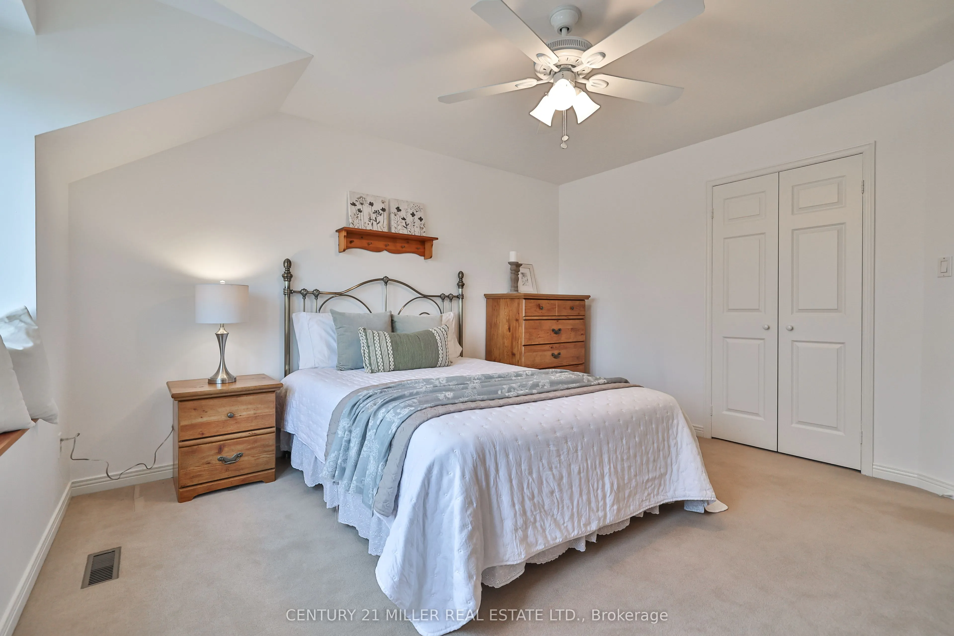 1852 Pilgrims Way
