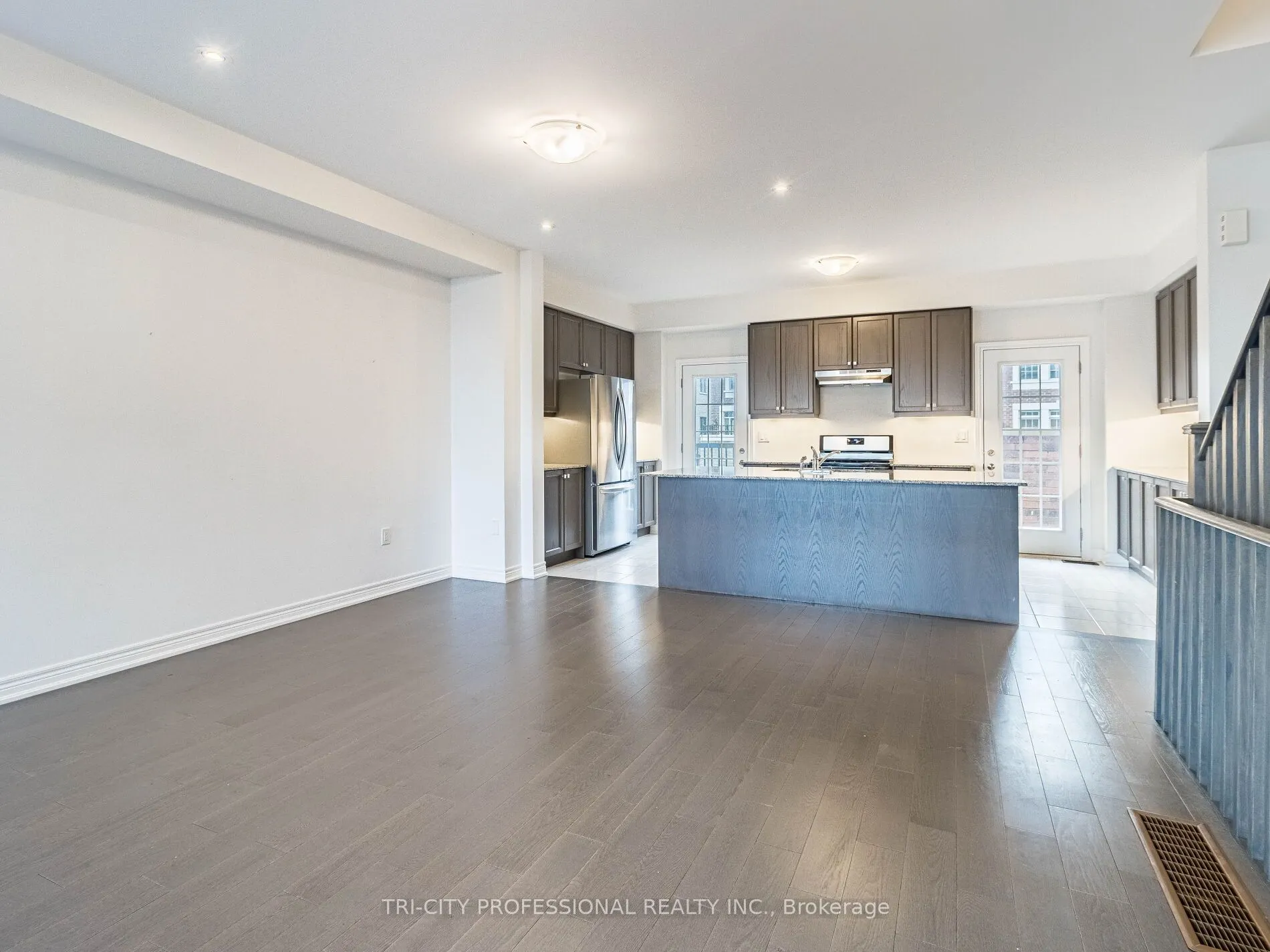72 Fruitvale Circle
