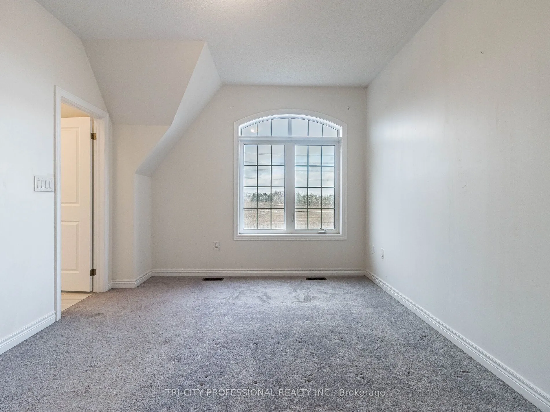 72 Fruitvale Circle