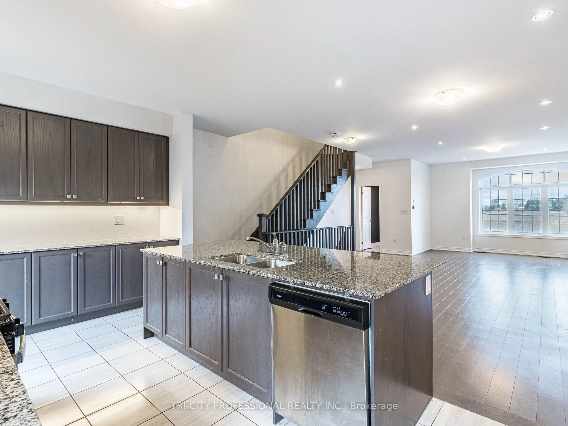 72 Fruitvale Circle