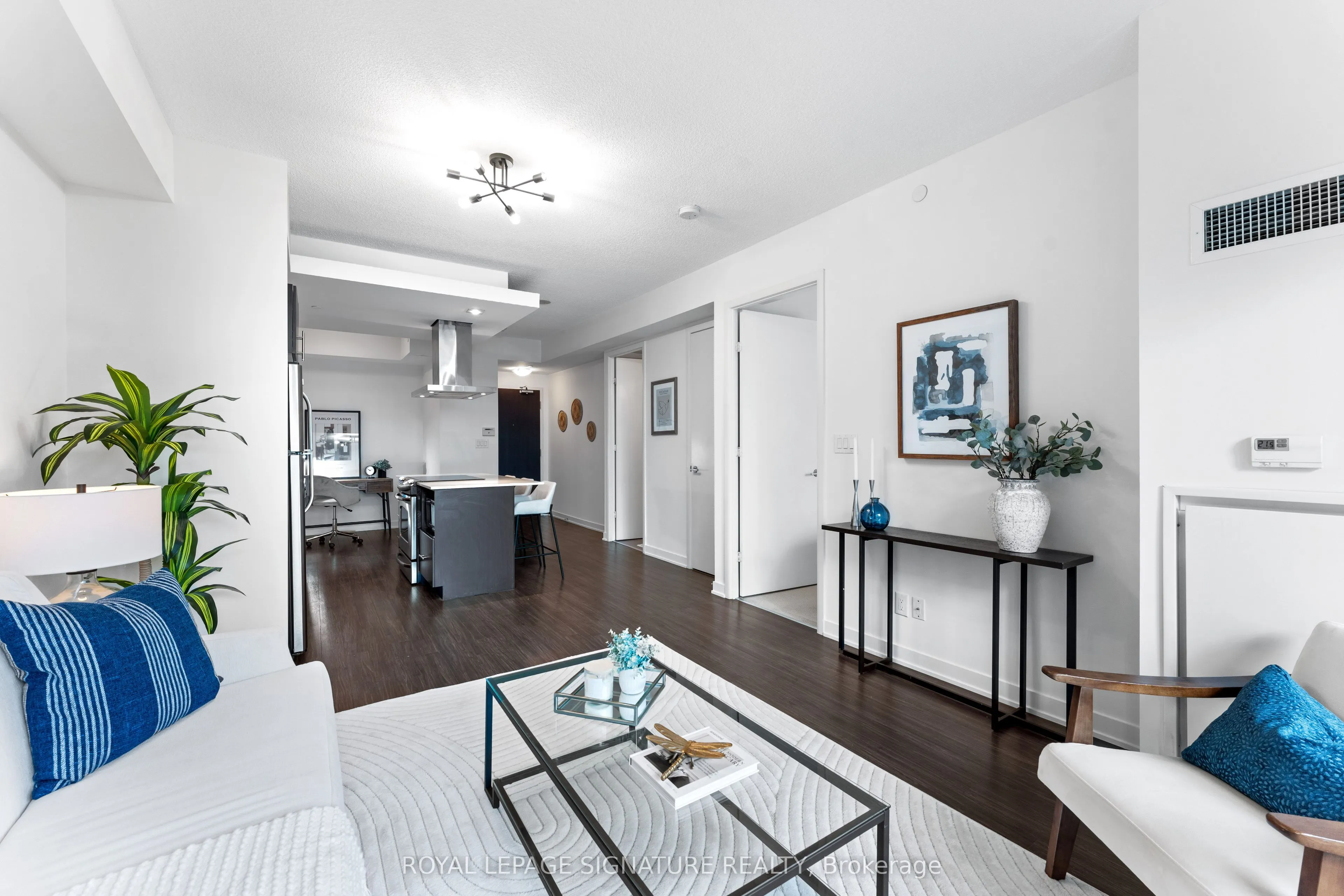 165 Legion Road N, #527
