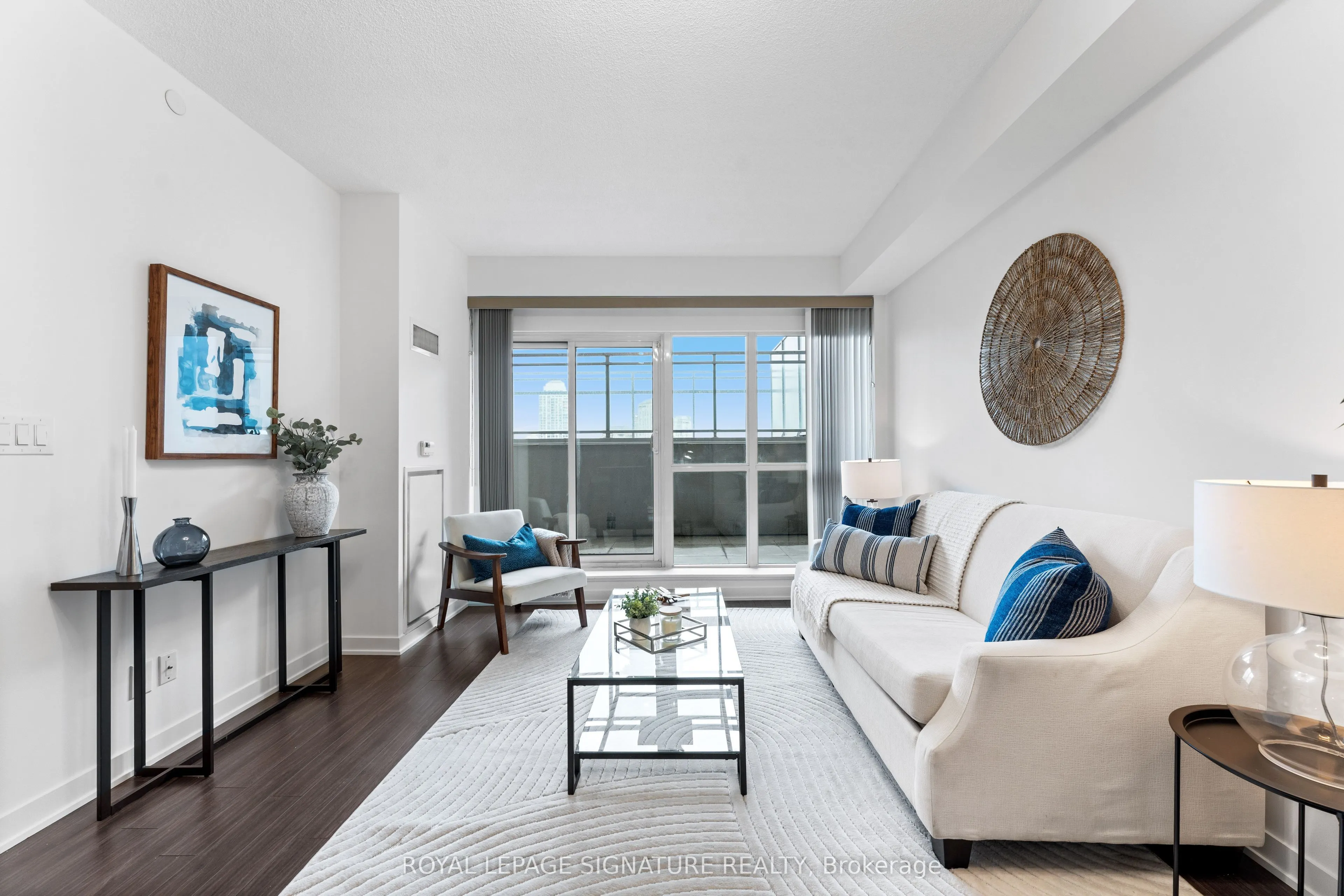 165 Legion Road N, #527