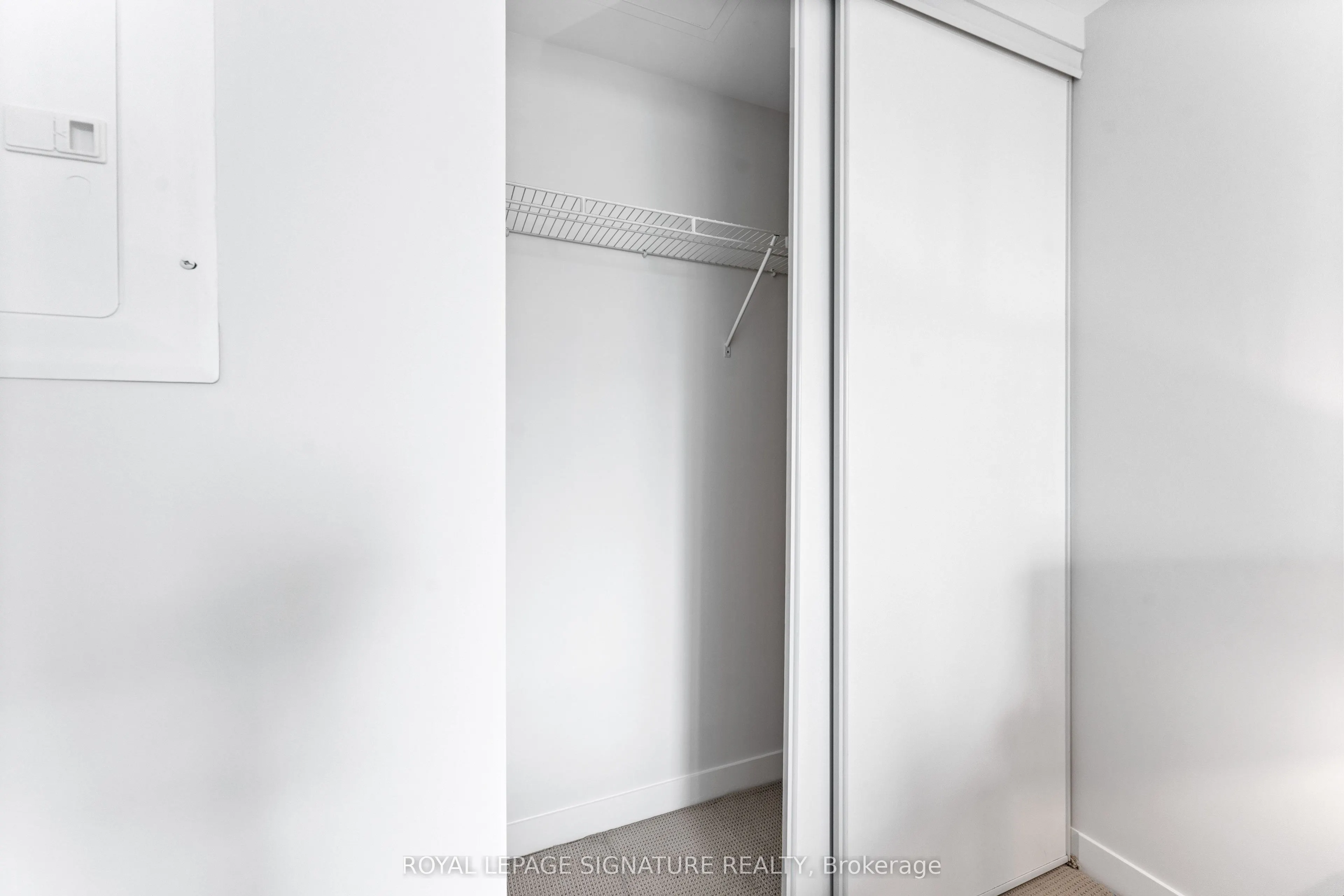 165 Legion Road N, #527